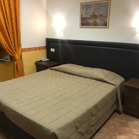 洛坎达圣科斯玛托酒店